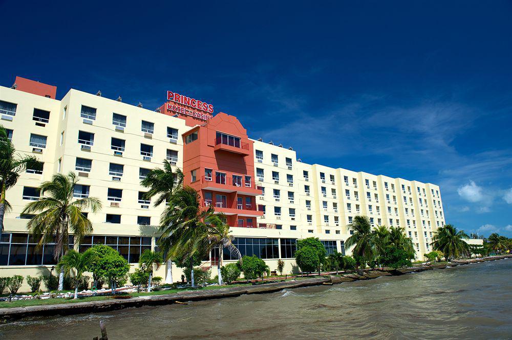 Ramada By Wyndham Princess Ciudad de Belice Exterior foto